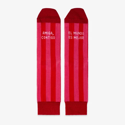 UO Calcetines "Amiga contigo el mundo es mejor"