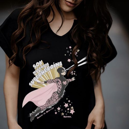 Camiseta negra Simone de Beauvoir